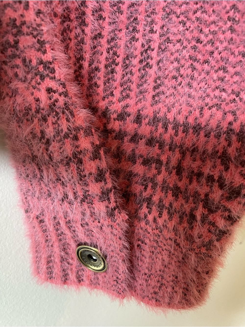 Pink Textured Button-Up Cardigan - Picture 6 of 6